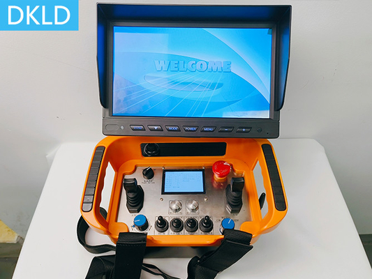 300 Meter Wireless Video Integrated Tracked Vehicle Wireless Remote Control