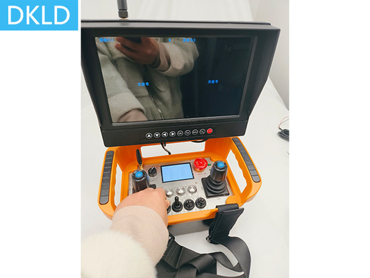 Wireless Remote Control For 300 Meter Wireless Video Integrated Loader In Open Environment